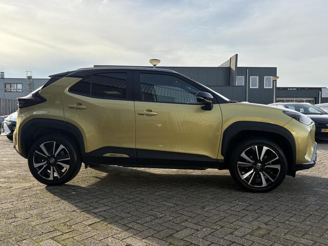 Toyota YARIS Cross 1.5 Hybrid Launch Edition | Dodehoek sensor | Lederen bekleding | JBL | Parkeersensoren
