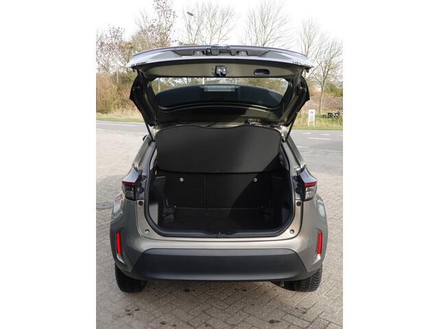 Toyota YARIS Cross 1.5 Hybrid Active ACC | CAMERA | CLIMA | STOERE HOOGZITTER