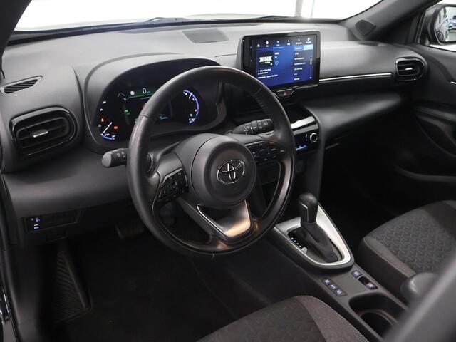 Toyota YARIS Cross 1.5 Hybrid Dynamic | Navigatie | LED | Camera | Apple CarPlay/Android Auto | DAB | Adaptieve Cruise Control | Rij hulp- Systeem |