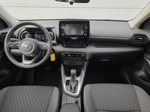 Toyota YARIS 1.5 Hybrid Dynamic Automaat | Apple CarPlay / Android Auto | LM Velgen | Rijklaarprijs incl. garantie |
