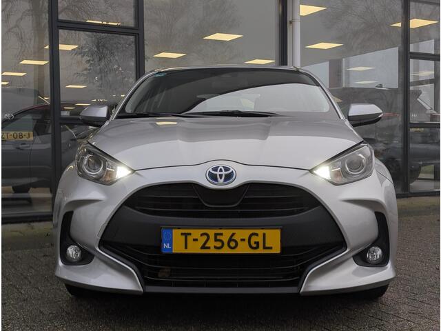 Toyota YARIS 1.5 Hybrid Active | Afn. Trekhaak | Stoelverw. | Adapt. Cruise | Climate | Camera | Carplay / Android Auto