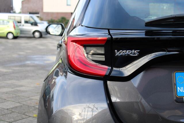 Toyota YARIS 1.5 Hybrid Dynamic