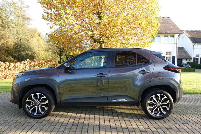Toyota YARIS Cross 1.5 Hybrid Comfort | Camera | CarPlay | Adaptive Cruise | LED | Stoelverwarming | Stuurwielverwarming |