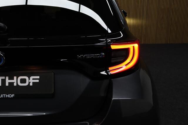 Toyota YARIS 1.5 Hybrid Dynamic | Adaptive-cruise | Camera | Clima | Apple Carplay & Android Auto | Maps Navigatie | All-season Banden