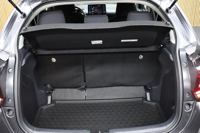 Toyota YARIS 1.5 Hybrid Dynamic | Adaptive-cruise | Camera | Clima | Apple Carplay & Android Auto | Maps Navigatie | All-season Banden