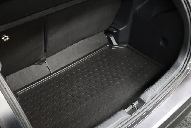 Toyota YARIS 1.5 Hybrid Dynamic | Adaptive-cruise | Camera | Clima | Apple Carplay & Android Auto | Maps Navigatie | All-season Banden