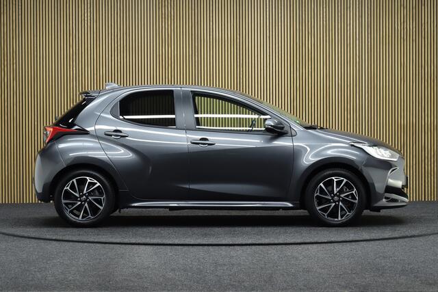 Toyota YARIS 1.5 Hybrid Dynamic | Adaptive-cruise | Camera | Clima | Apple Carplay & Android Auto | Maps Navigatie | All-season Banden