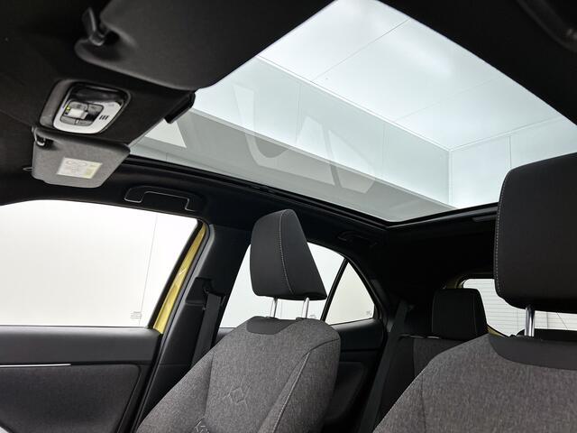 Toyota YARIS Cross 1.5 Hybrid Dynamic | Panoramadak | Premium uitvoering |