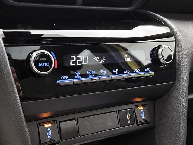 Toyota YARIS Cross 1.5 Hybrid Dynamic | Panoramadak | Premium uitvoering |