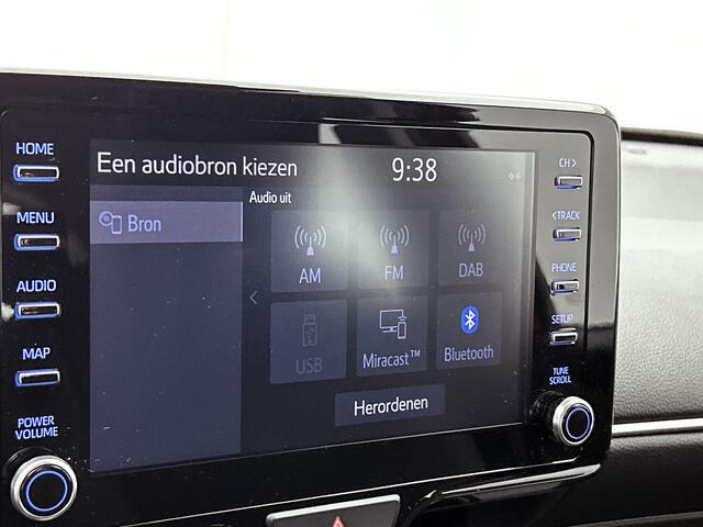 Toyota YARIS 1.5 Hybrid 115 First Edition Dodehoek | Parkeersensoren | Stoelverwarming