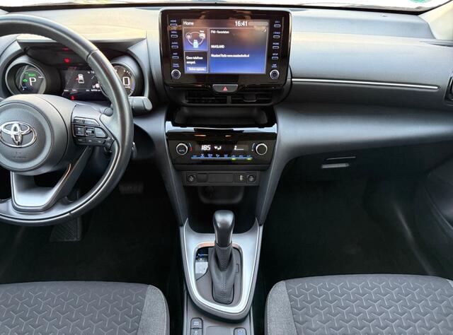 Toyota YARIS 1.5 Hybrid Active | Trekhaak | Camera | Stoelverwarming