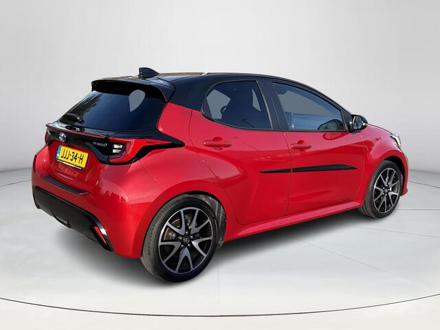 Toyota YARIS 1.5 Hybrid Executive | Apple CarPlay/Adnroid auto | Achteruitrijcamera | Parkeersensoren | Verwarmde voorstoelen