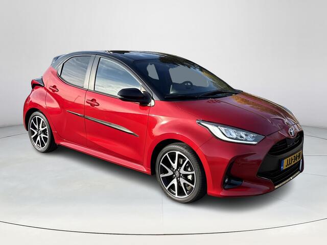 Toyota YARIS 1.5 Hybrid Executive | Apple CarPlay/Adnroid auto | Achteruitrijcamera | Parkeersensoren | Verwarmde voorstoelen