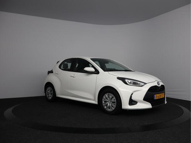Toyota YARIS 1.5 Hybrid Active | Navigatie