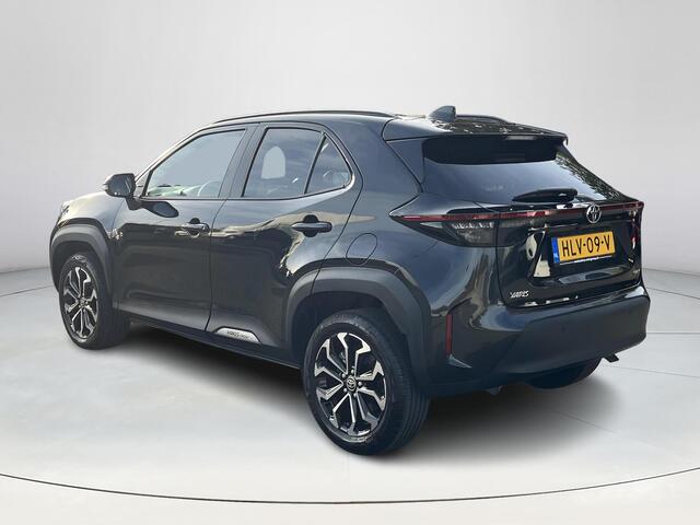 Toyota YARIS Cross 1.5 Hybrid 115 First Edition | Navigatie | Apple CarPlay/Android auto | Comfort pack