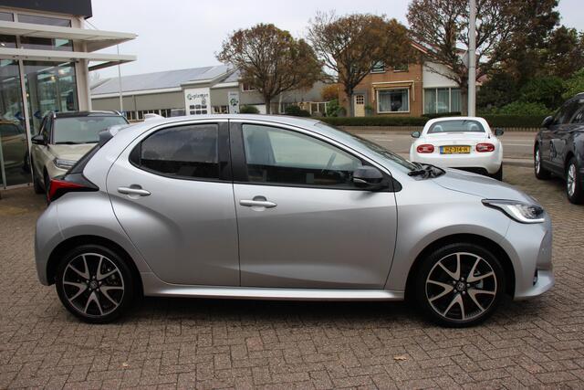 Toyota YARIS 1.5 Executive Hybrid Automaat | Clima | Cruise | Leer | BSM | PDC | Carplay/Android auto |
