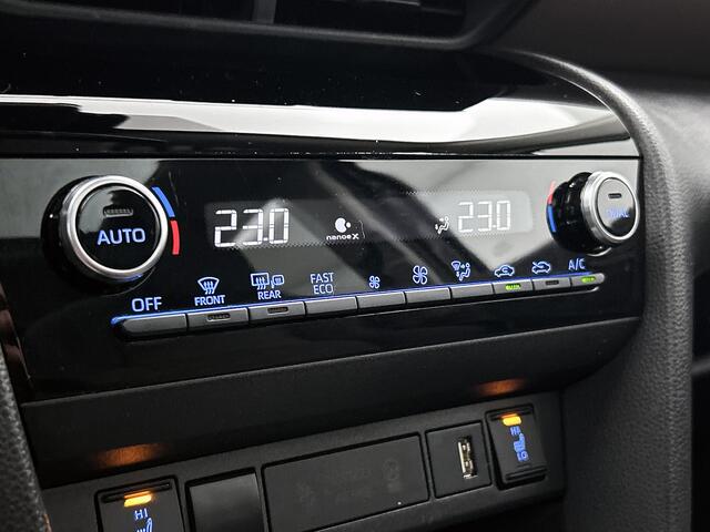 Toyota YARIS Cross 1.5 Hybrid Executive | Panoramadak | Stoelverwarming | Elek. achterklep | LM velgen | Caleche