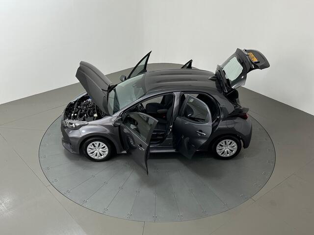 Toyota YARIS 1.5 HYBRID ACTIVE CAMERA NAVI