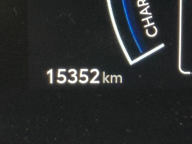 Toyota YARIS Cross 1.5 Hybrid 115 Active Rijklaar + Fabrieksgarantie tot 06-2029 Henk Jongen Auto's in Helmond, al 50 jaar service zoals 't hoort!