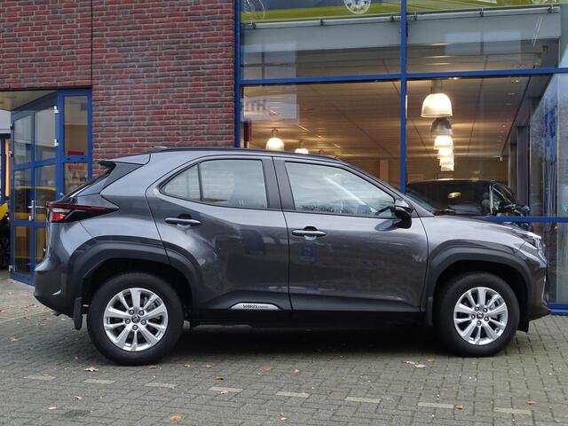 Toyota YARIS Cross 1.5 Hybrid 116 Pk Active App Connect Adaptive Cruise Control