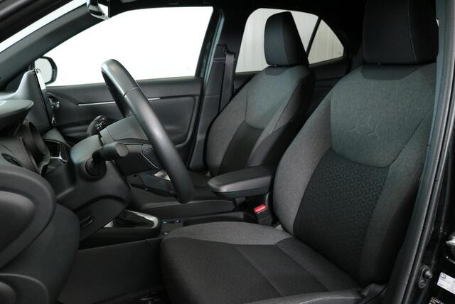 Toyota YARIS Cross 1.5 Hybrid Dynamic, BSM, Parkeersensoren