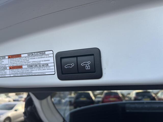 Toyota YARIS Cross 1.5 Hybrid Adventure 4WD | Navigatie | Apple CarPlay/Android auto | Achteruitrijcamera | Trekhaak