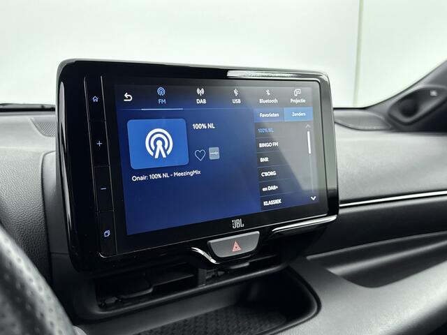 Toyota YARIS 1.5 Hybrid GR-Sport Limited | JBL-Audio | Stoelverwarming | 18" Lichtmetalen velgen |