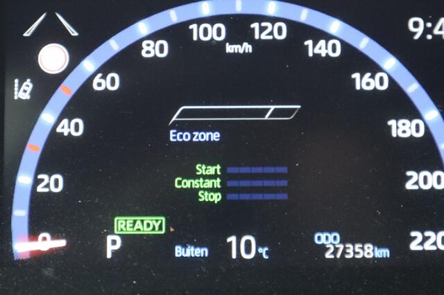 Toyota YARIS 1.5 Hybrid First Edition Keyless/Navi/Apple/AndroidAuto