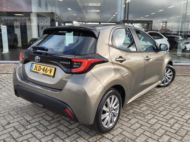 Toyota YARIS 1.5 Hybrid Dynamic | Keyless Entry | Stoel/Stuurverwarming