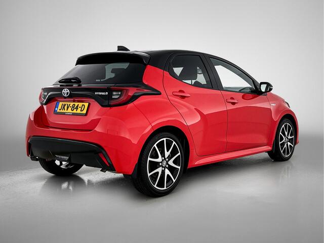 Toyota YARIS 1.5 Hybrid Launch Edition Full option | HUD | 18'' | Stoelverwarming | Carplay & Android Auto | Zwart dak