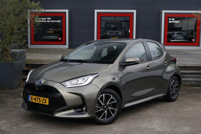 Toyota YARIS 1.5 Hybrid Dynamic | Apple Carplay | Achteruitrijcamera | Poetsen BB + foto's 1 november