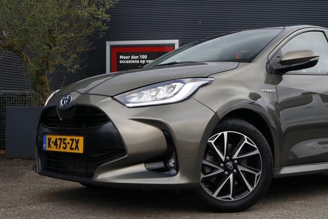 Toyota YARIS 1.5 Hybrid Dynamic | Apple Carplay | Achteruitrijcamera | Poetsen BB + foto's 1 november