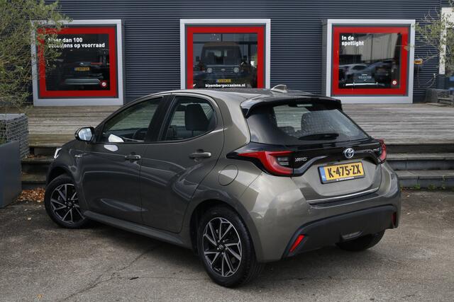 Toyota YARIS 1.5 Hybrid Dynamic | Apple Carplay | Achteruitrijcamera | Poetsen BB + foto's 1 november