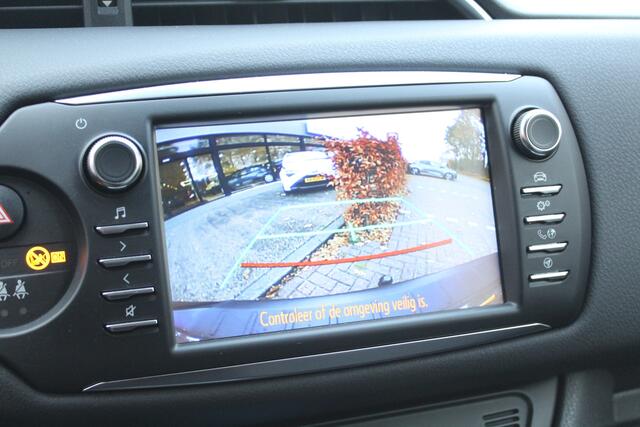 Toyota YARIS 1.5 Hybrid Aspiration | Rijklaar | 'Trekhaak' | Stoelverw. | Cruise | Camera | Clima | Regensensor | Dealer onderhouden