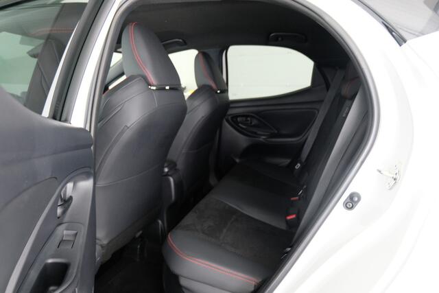 Toyota YARIS 1.5 Hybrid GR Sport | ADAP. CRUISE | STOEL-STUURVERW. |