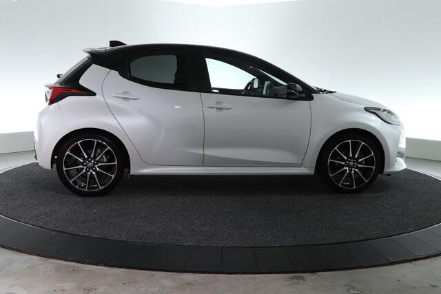 Toyota YARIS 1.5 Hybrid GR Sport | ADAP. CRUISE | STOEL-STUURVERW. |