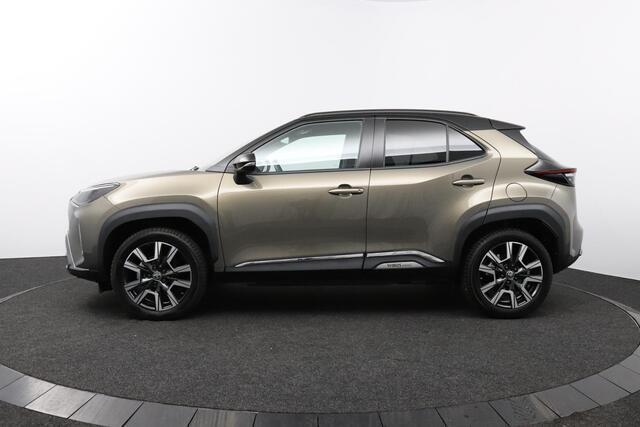 Toyota YARIS Cross 1.5 Hybrid 130 Launch Edition | NL Auto | Trekhaak | JBL Audio | Stoelverwarming |