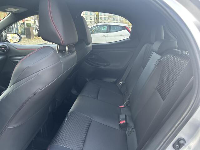 Toyota YARIS 1.5 Hybrid Tokyo Spirit