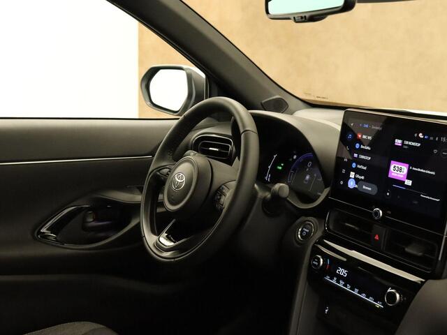 Toyota YARIS Cross 1.5 Hybrid 130 Dynamic Plus 130 PK - PARELMOER WIT - ADAPTIEVE CRUISE CONTROL - DODEHOEKDETECTIE - STUURWIELVERWARMING - CLIMATE CONTROL - APPLE CARPLAY/ANDROID AUTO - STOELVERWARMING VOORSTOELEN - PARKEERSENSOREN VOOR + ACHTER - EXTRA GETINT GLAS