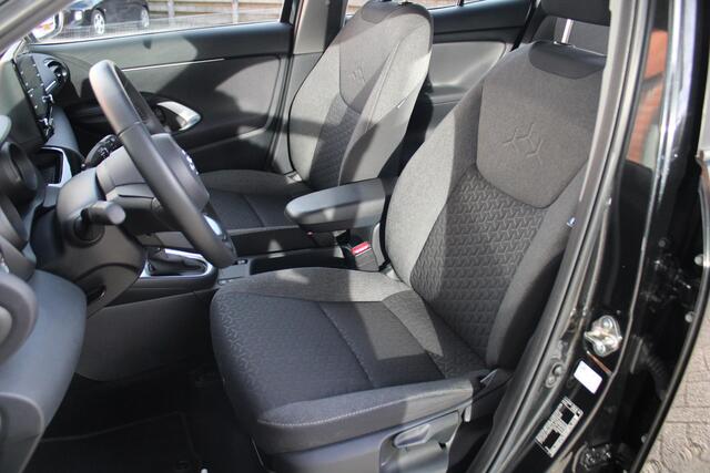 Toyota YARIS Cross 1.5 Hybrid Active Achteruitrijcamera, Cruise Control Adaptief, Bluetooth, Apple Carplay/Android Auto