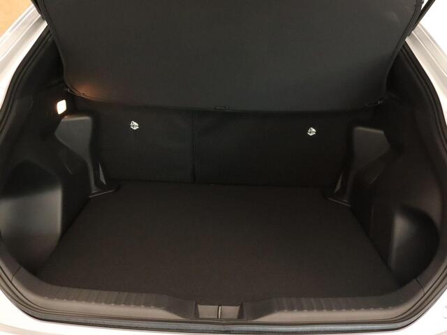 Toyota YARIS Cross 1.5 Hybrid 130 Dynamic Plus 130 PK - ADAPTIEVE CRUISE CONTROL - DODEHOEKDETECTIE - STUURWIELVERWARMING - CLIMATE CONTROL - APPLE CARPLAY/ANDROID AUTO - STOELVERWARMING VOORSTOELEN - PARKEERSENSOREN VOOR + ACHTER - EXTRA GETINT GLAS