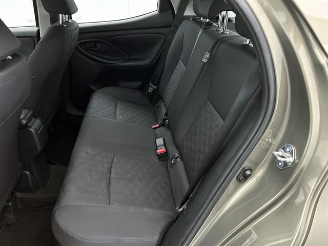 Toyota YARIS 1.5 Hybrid Active | Apple CarPlay | Android Auto |