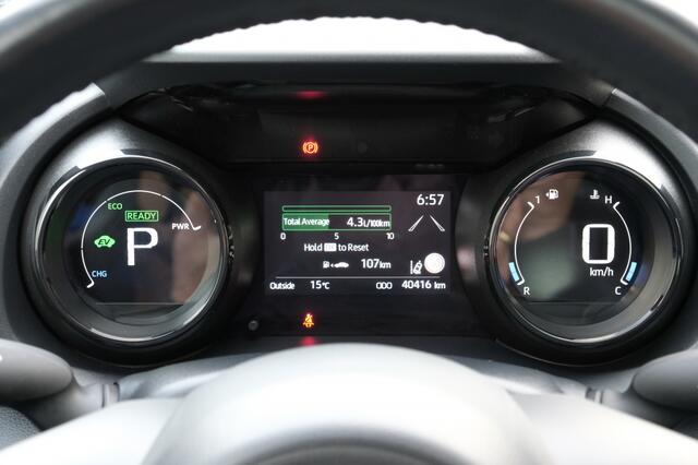 Toyota YARIS 1.5 Hybride 115 Executive Automaat | Premium Pack | Panoramada