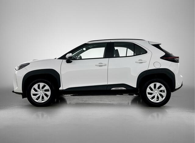 Toyota YARIS Cross 1.5 Hybrid 115 Active | DEMO & DIRECT LEVERBAAR | Stoelverwarming | Groot Navigatiescherm | Facelift Model | SL 84