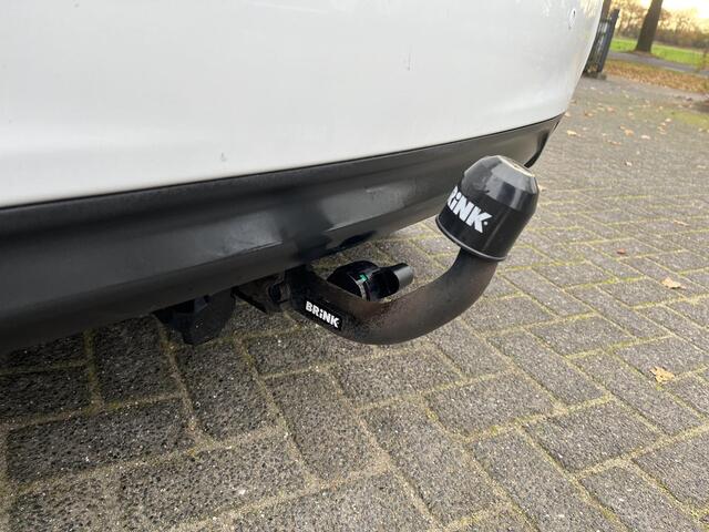 Toyota YARIS 1.5 Hybrid Lease Limited | Navigatiesysteem | Afneembare trekhaak | Camera