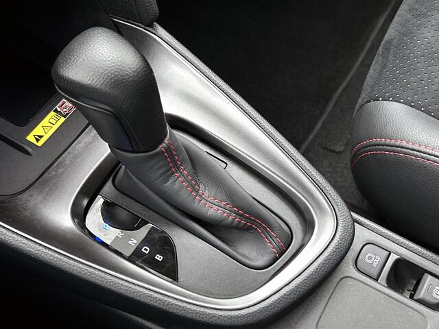 Toyota YARIS Cross 1.5 Hybrid 130 GR Sport | BTW voertuig | Sportstoelen | Stoelverwarming |