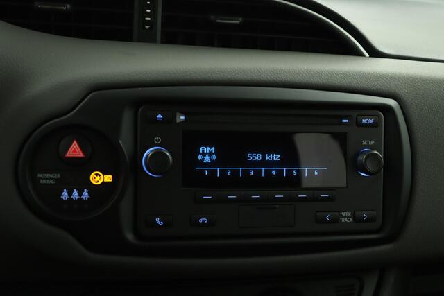 Toyota YARIS 1.0 VVT-i Comfort | Airco | Centrale vergrendeling | Bluetooth |