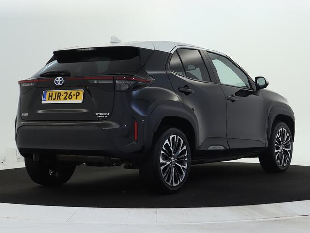 Toyota YARIS Cross 1.5 Hybrid Executive AWD Navigatie | Licht Metalen velgen | AWD | Electrische achterklep