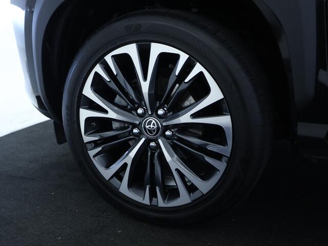 Toyota YARIS Cross 1.5 Hybrid Executive AWD Navigatie | Licht Metalen velgen | AWD | Electrische achterklep