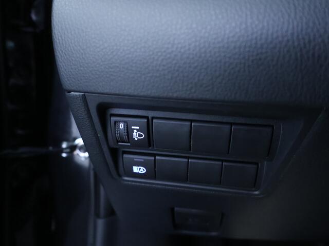 Toyota YARIS 1.5 Hybrid Dynamic Navigatie via Apple Carplay/Andriod auto | Licht Metalen velgen